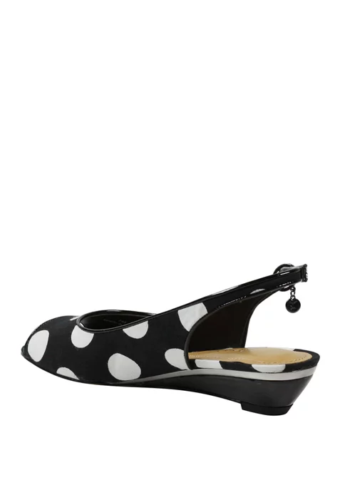 J Reneé Elleyete Sandals 5 J Reneé Elleyete Sandals - Image 3